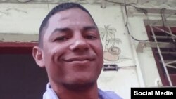 Diubis Laurencio Tejeda, manifestante del 11J que murió de un balazo de la policía el 12 de julio de 2021 en La Guinera, La Habana. (Félix Llerena/plataforma X).