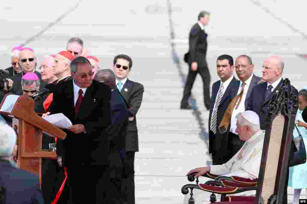 El Papa Benedicto XVI llega a Cuba