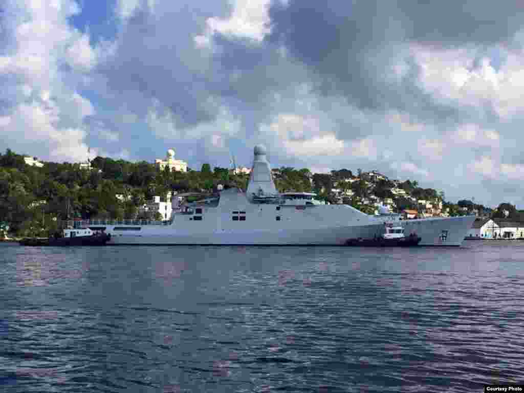 Fragata holandesa Zr. Ms. Friesland a La Habana.