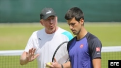 (i-e) Boris Becker aconseja a Novak Djokovic.