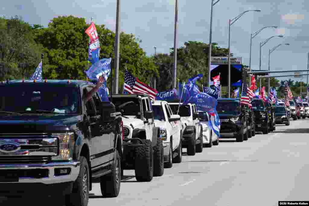 Caravana de apoyo a la reelecci&#243;n del Presidente Donald Trump en Miami.