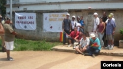 La protesta de "abajo los capitalismo" en La Habana.